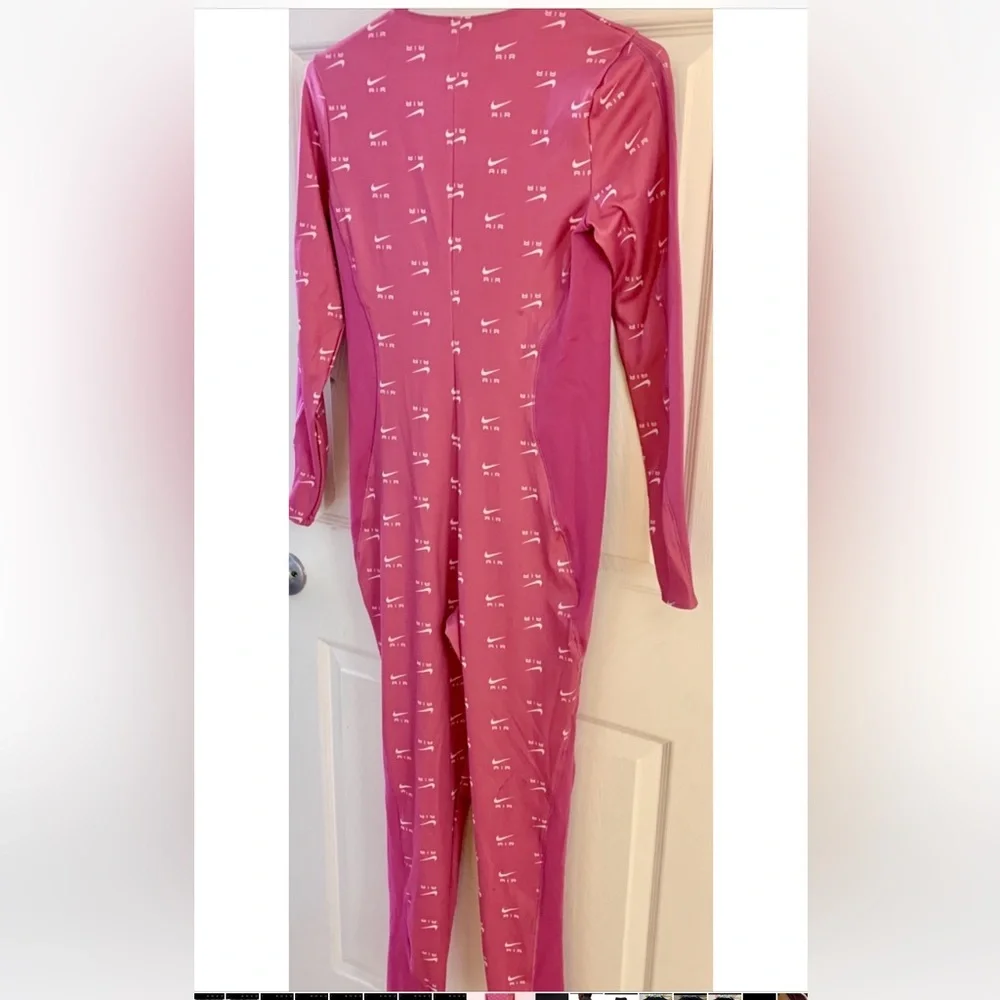 Nike Exclusive Sample With Tag Womens Printed Jumpsuit Pink